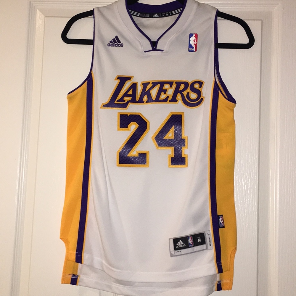 **NWT**Kobe Bryant Kids Jersey